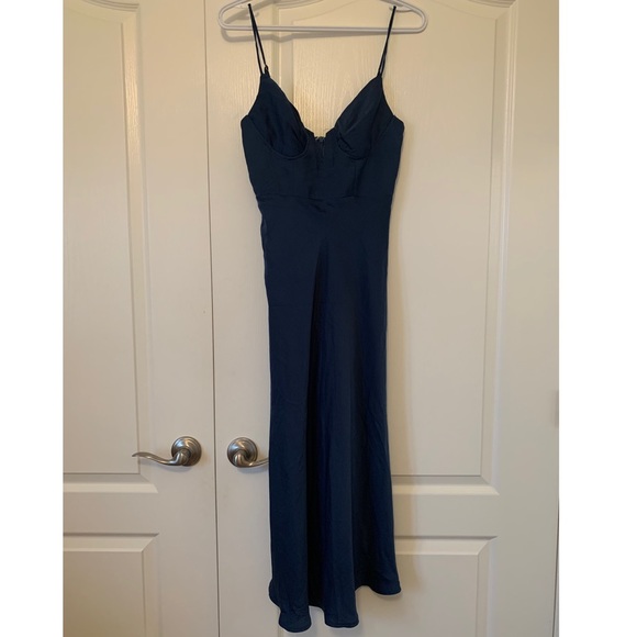 Hello Molly Private Kiss Midi Dress Navy XS - Picture 5 of 6